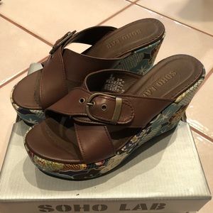 Soho Lab size 7 brown & flower wedges 🌸🌼🌺
